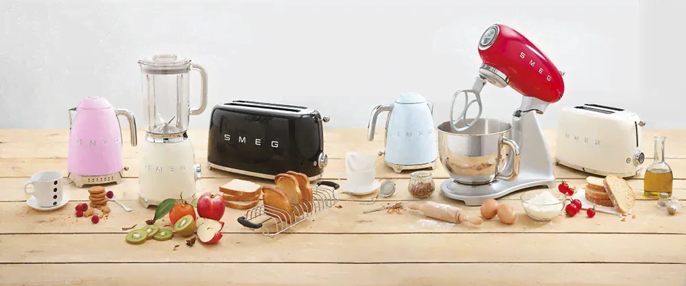 Чайник Smeg KLF04PKEU-2