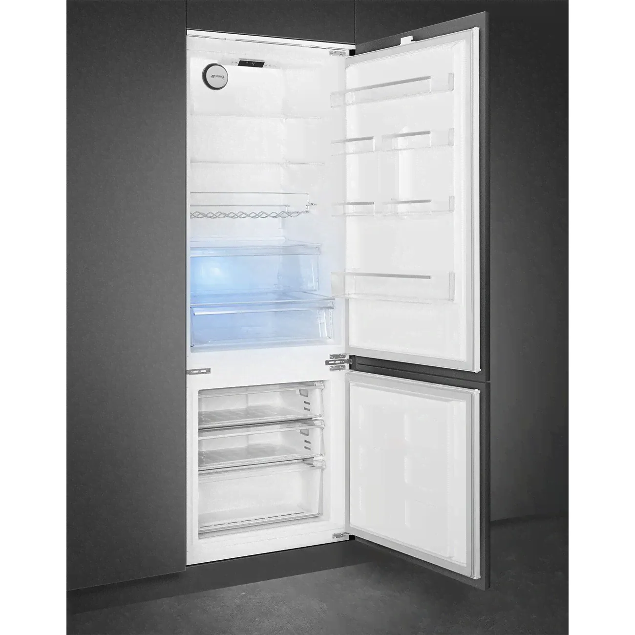 Smeg C 875TNE встраиваемые холодильники-1